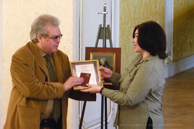 Награждение победителей III Международного молодежного поэтического конкурса имени К.Р.